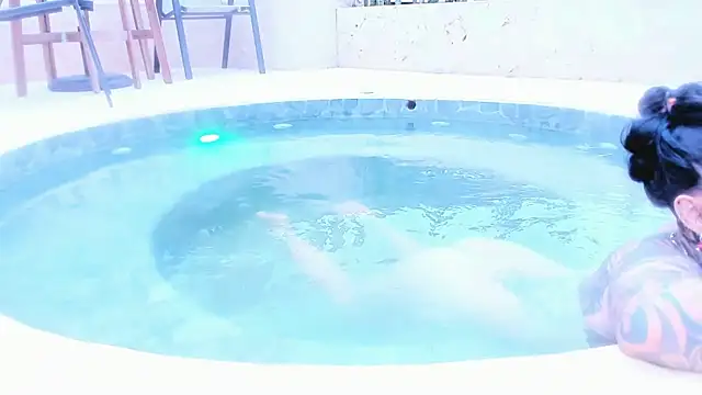 دردشة ohyesly_ الجنسية المباشرة