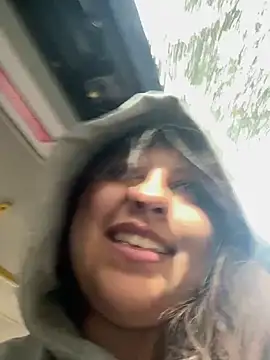 Онлайн чат XXX Larissa_Antonella