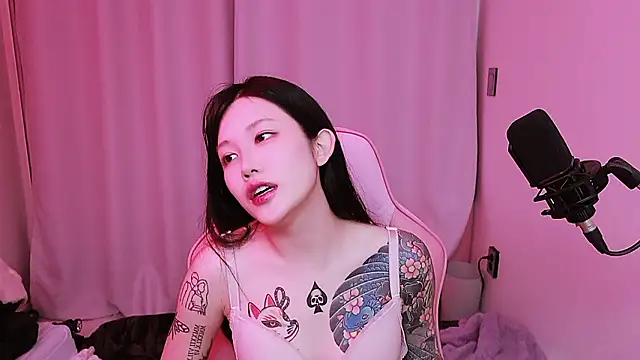 MISA_02 – Naživo XXX chat