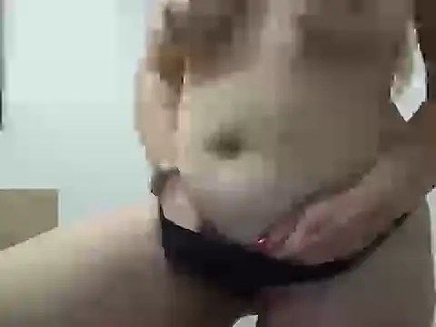 Chatroom XXX en direct de LanaFoxx