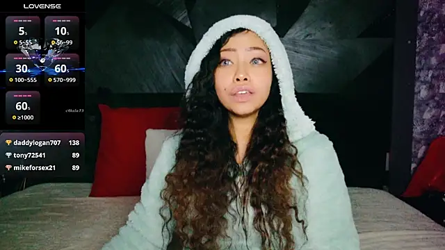 ElyaQuinn Chat XXX live