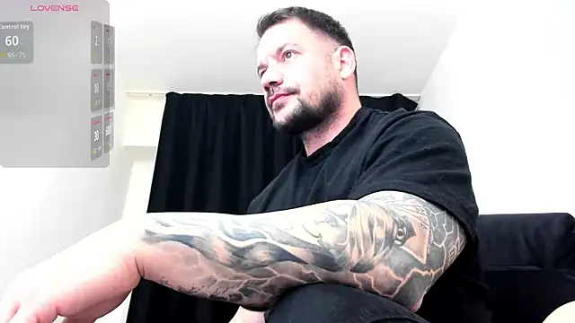 musclemonster31 live XXX chat