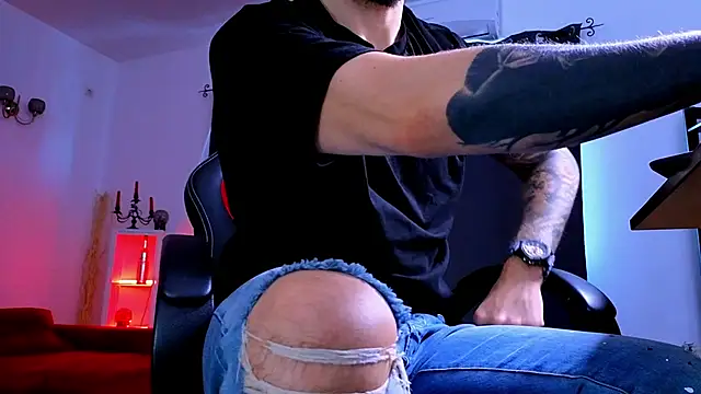 MightyAaron66 Adlı Modelin Web Kamerası Şovu