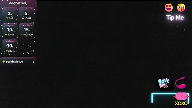 XXX chat uživo modela Charlotte7-7