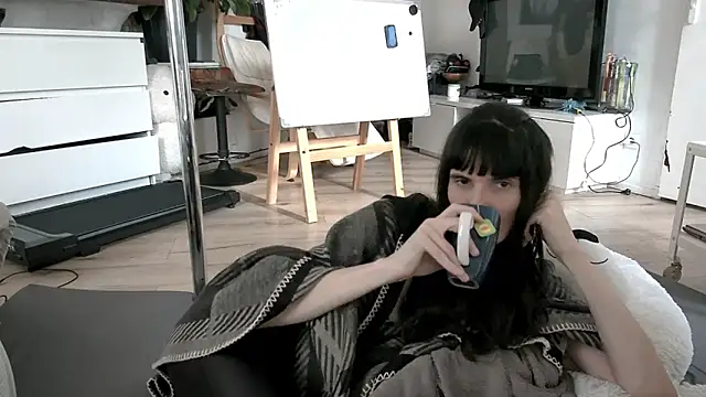 CeriseLapine Show Webcam