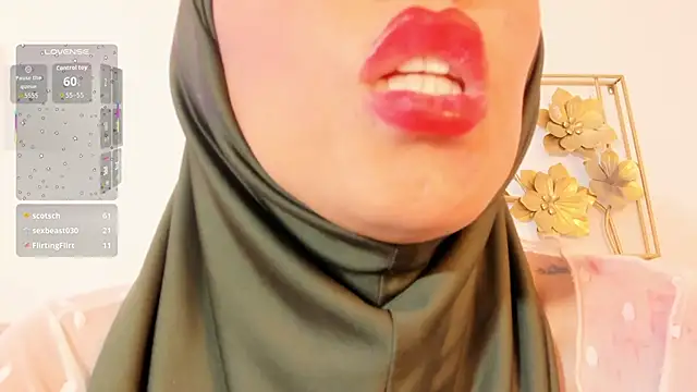 XXX chat uživo modela hanajameela