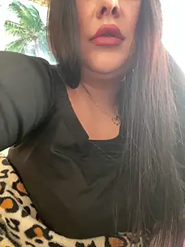 DaisyStreet's Live XXX Chat