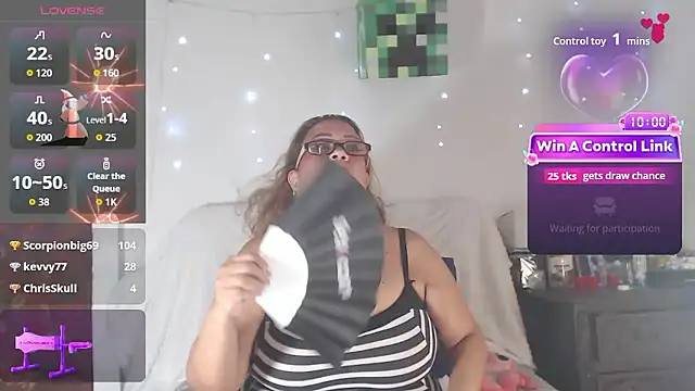 BiirdyDavis' Webcam Show