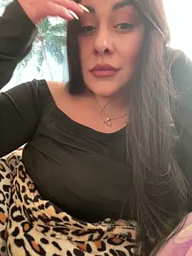 DaisyStreet's Live XXX Chat