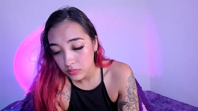 HeidyRousse Live XXX-chat