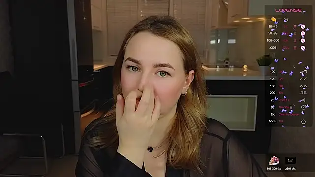 Mira_Mermayd's Live XXX Chat