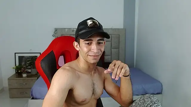 Caius_fox: онлайн-секс-чат