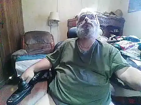 Czat XXX na żywo – hearseguy77