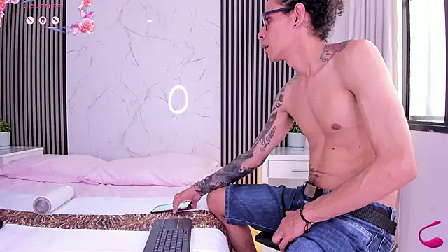 JackAndRosse_: онлайн-секс-чат