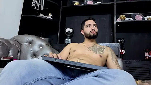 Czat XXX na żywo – matteosantos