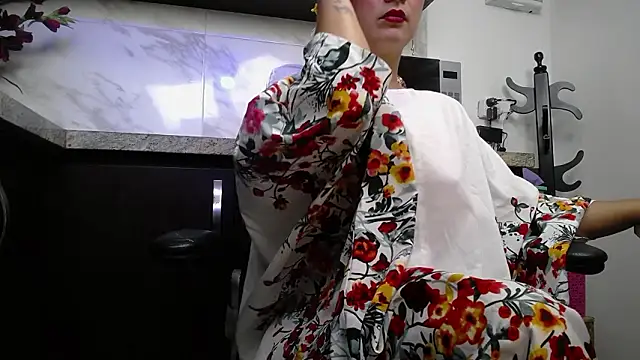 kyra_jeet élő XXX-chatje