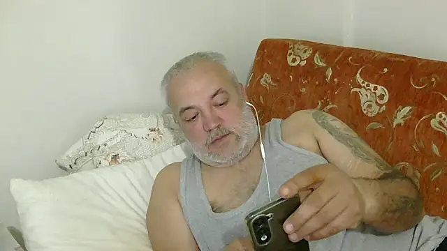 Онлайн чат XXX husoizmir