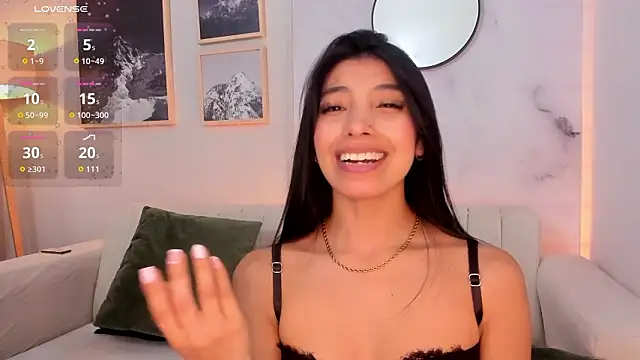 Tiffany_Low – Naživo XXX chat