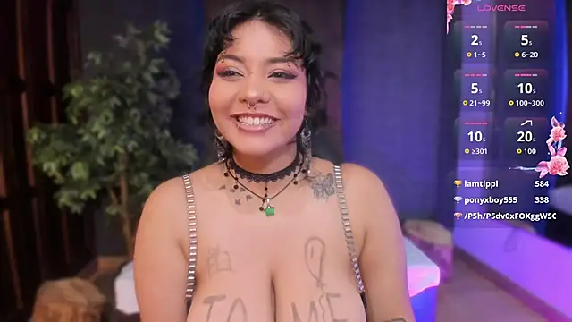 Evelynnn Live XXX chat