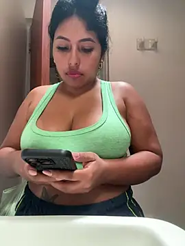 emmyjhonson07 – Naživo XXX chat