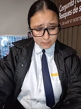 Cute_Penelope 即時 XXX 聊天