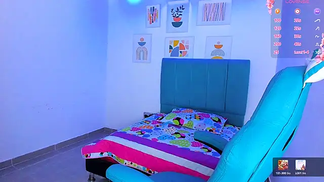 milk_candy18n Live XXX chat