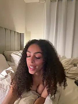 yasmingarcian Live XXX chat