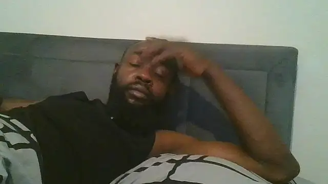 Pokazy przed kamerką – smartfuck777