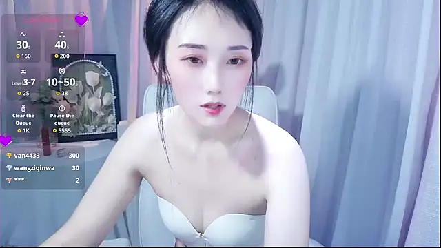 XIAOXIN-EET 即時 XXX 聊天