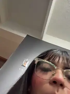 AngieRousse_ 即時 XXX 聊天