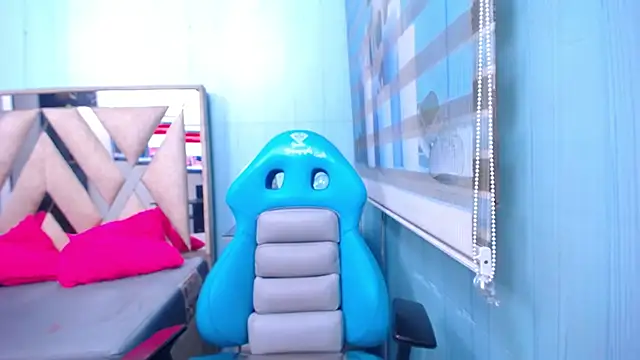 allison_max_tattoo: онлайн-секс-чат