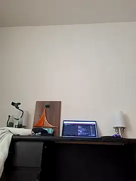 Ally-cutee: απευθείας συνομιλία ΧΧΧ