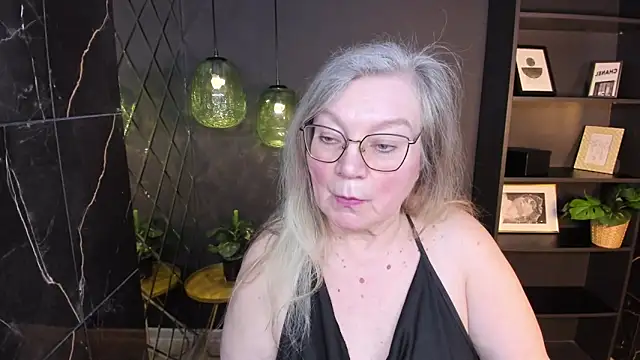 NataliMellow's Live XXX Chat