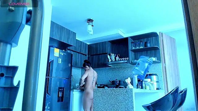 Bessie32: онлайн-секс-чат