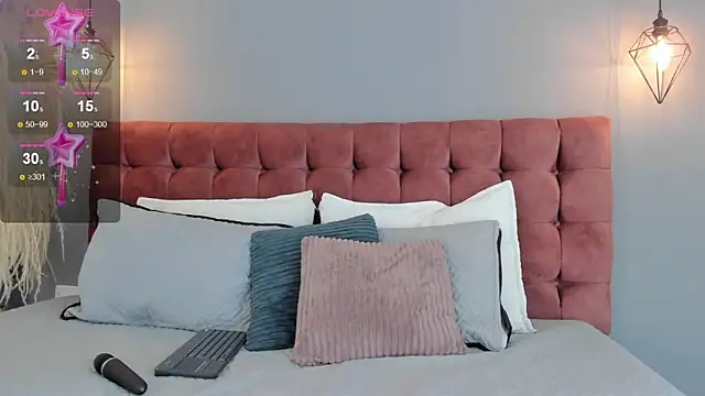 Tania_77_ élő XXX-chatje