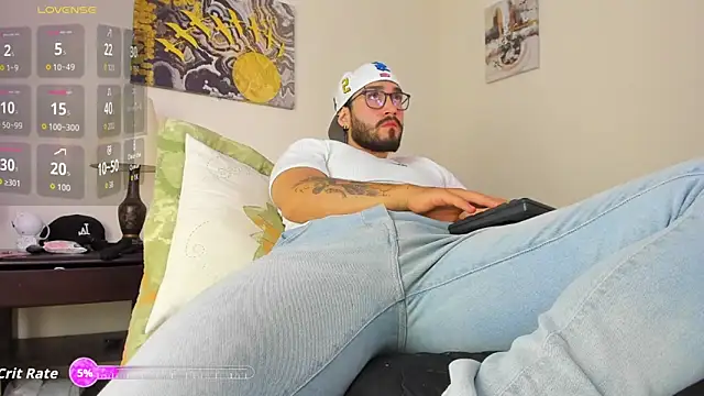 XXX chat uživo modela jeyco_santino