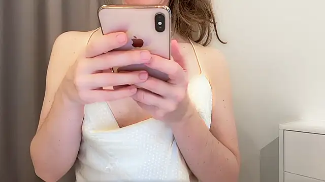 Sembang XXX Secara Langsung ShySchoolGirl