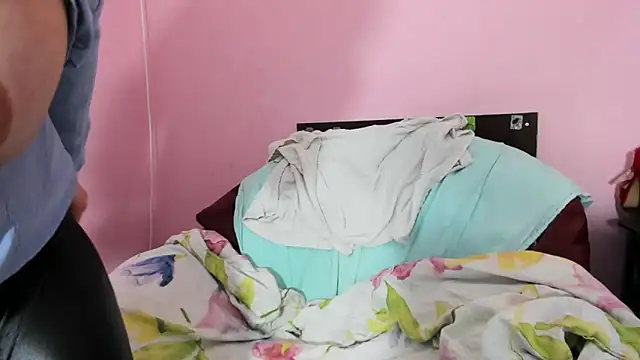 HotSweetAngel: онлайн-секс-чат