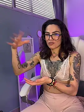 Chat XXX en directo de Esmeralda_CO