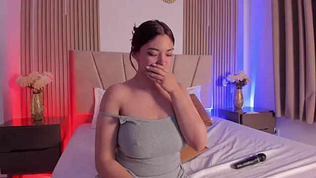 Victoria_Beaumont élő XXX-chatje