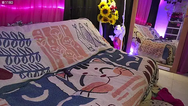 Rachellkors: онлайн-секс-чат