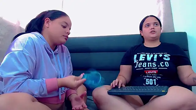 brunnette_hot: απευθείας συνομιλία ΧΧΧ