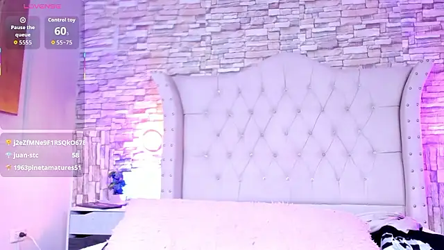 Gina_Myers: απευθείας συνομιλία ΧΧΧ