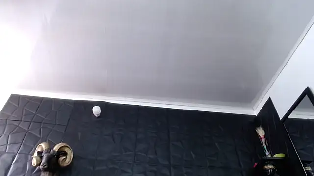 Hanna_Fox_69: απευθείας συνομιλία ΧΧΧ