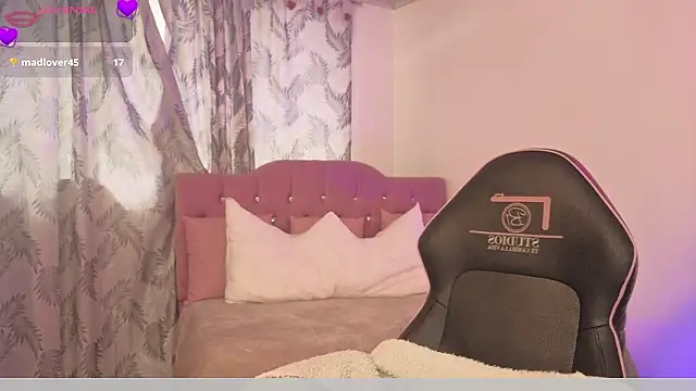 Chat XXX en directo de kissy_tay