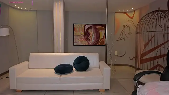 VeronicaBlue Adlı Modelin Canlı XXX Sohbeti