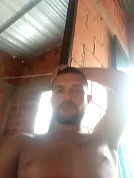 Hot_Veteran_1 Show in webcam