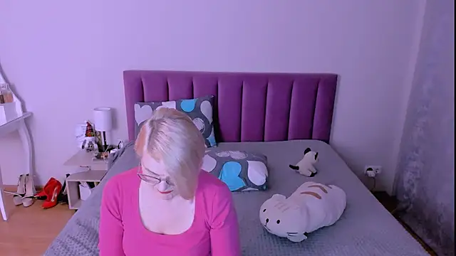 sabrinamacmarren Pertunjukan Webcam