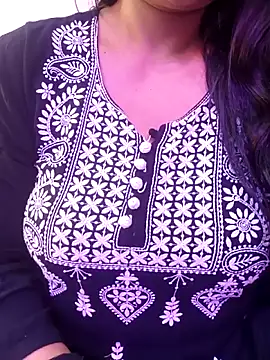 Онлайн чат XXX indian_passion