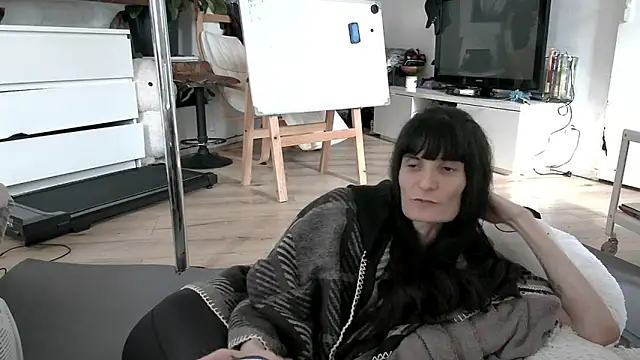 CeriseLapinen Live XXX chat